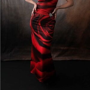 Tyler McGillivary Charlie Skirt - Magnified Rose XS * Has pulls see notes *